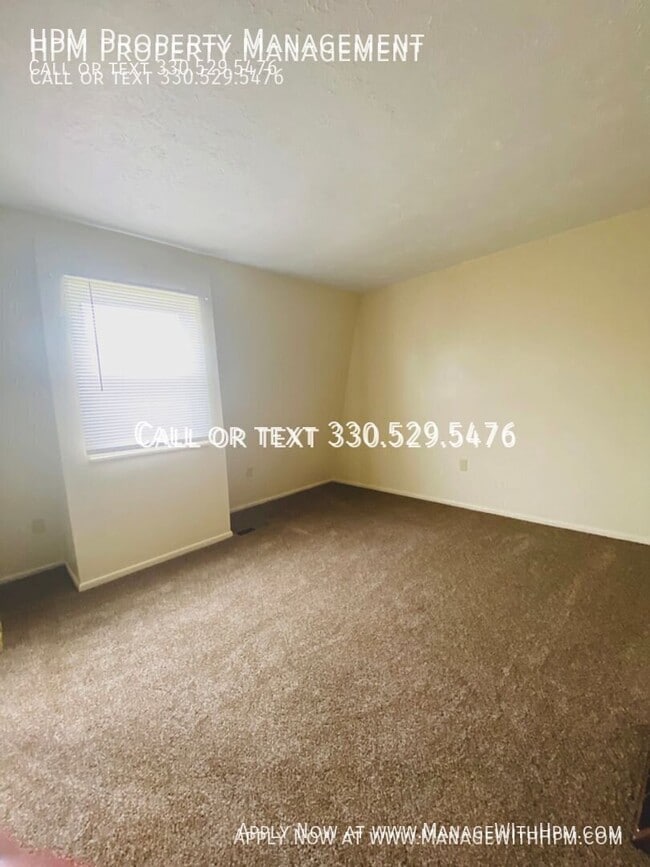 Building Photo - 6634 Island Dr NW