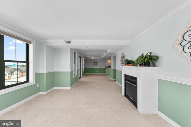 Building Photo - 485 Harbor Side St