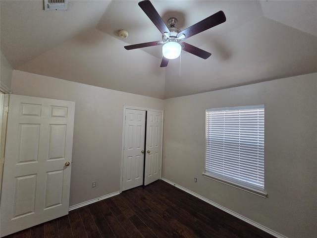 Building Photo - 2308 Welch Pl