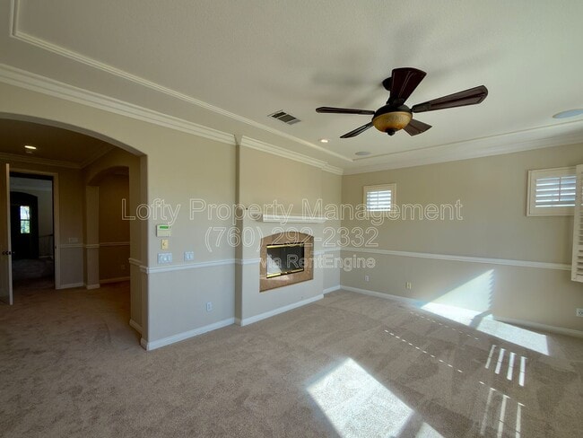 Building Photo - 13073 Dressage Ln