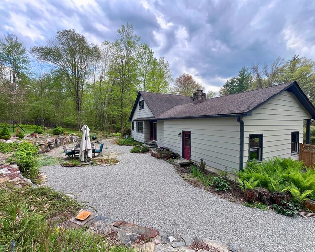 Building Photo - 64 Belden Rd