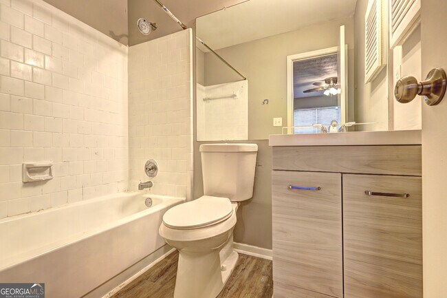 Building Photo - 6706 Witherington Ct NW