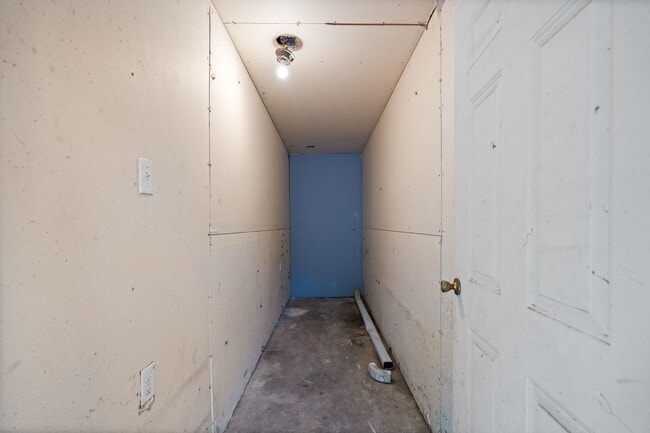 Building Photo - 442 S Monte Vista Ave