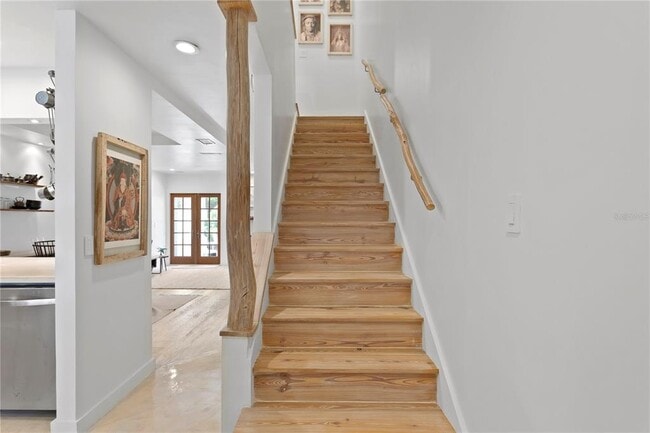 Building Photo - 315 S Edison Ave