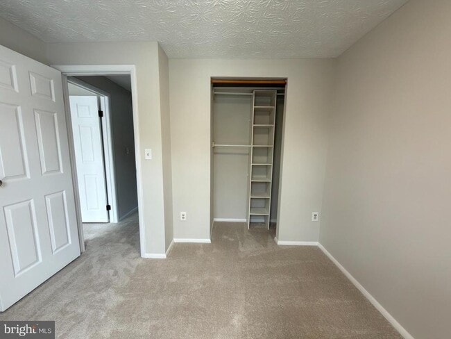 Building Photo - 1616 Barnstead Dr