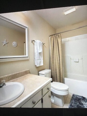 Building Photo - 104 Harbor Lights Dr