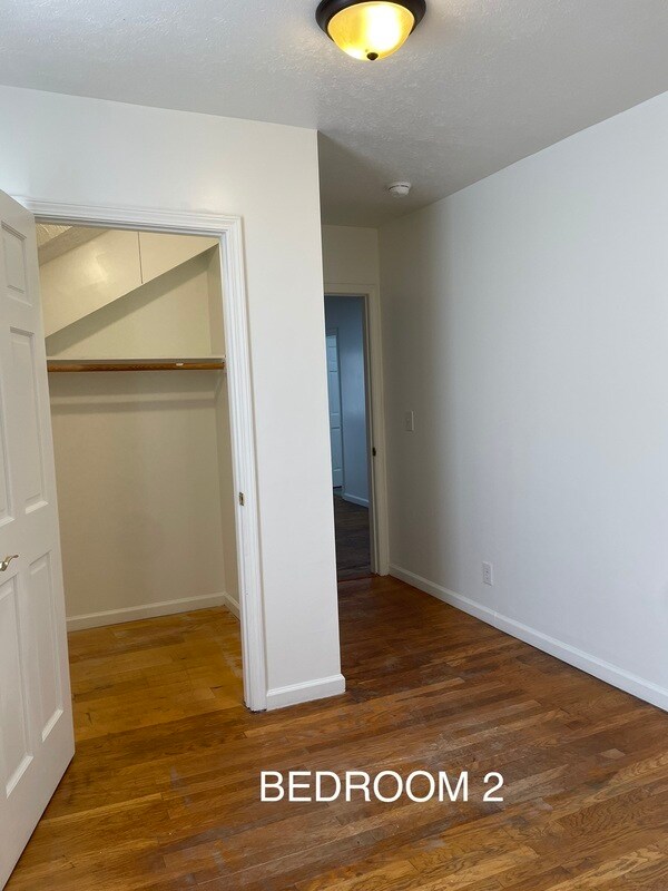 Building Photo - 505 1/2 Central Ave