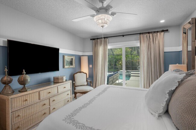 Building Photo - 2252 Las Casitas Dr