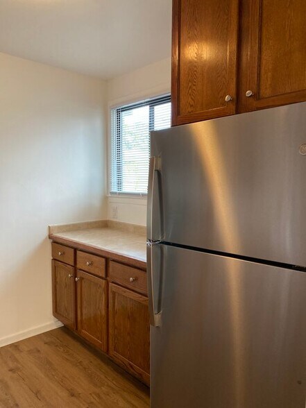 Building Photo - 320 San Antonio Ave