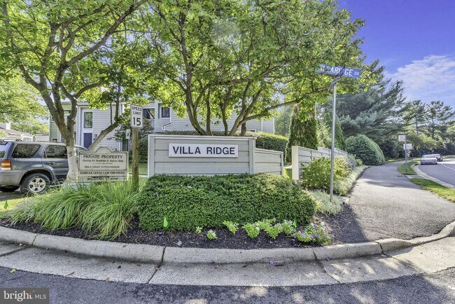 Building Photo - 11041 Villaridge Ct