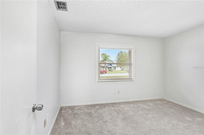 Building Photo - 1311 New Bedford Dr