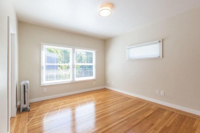 Building Photo - 1955 Leavenworth