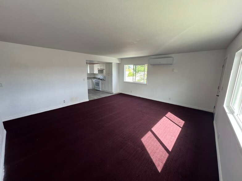 Building Photo - 1210 Ballista Ave