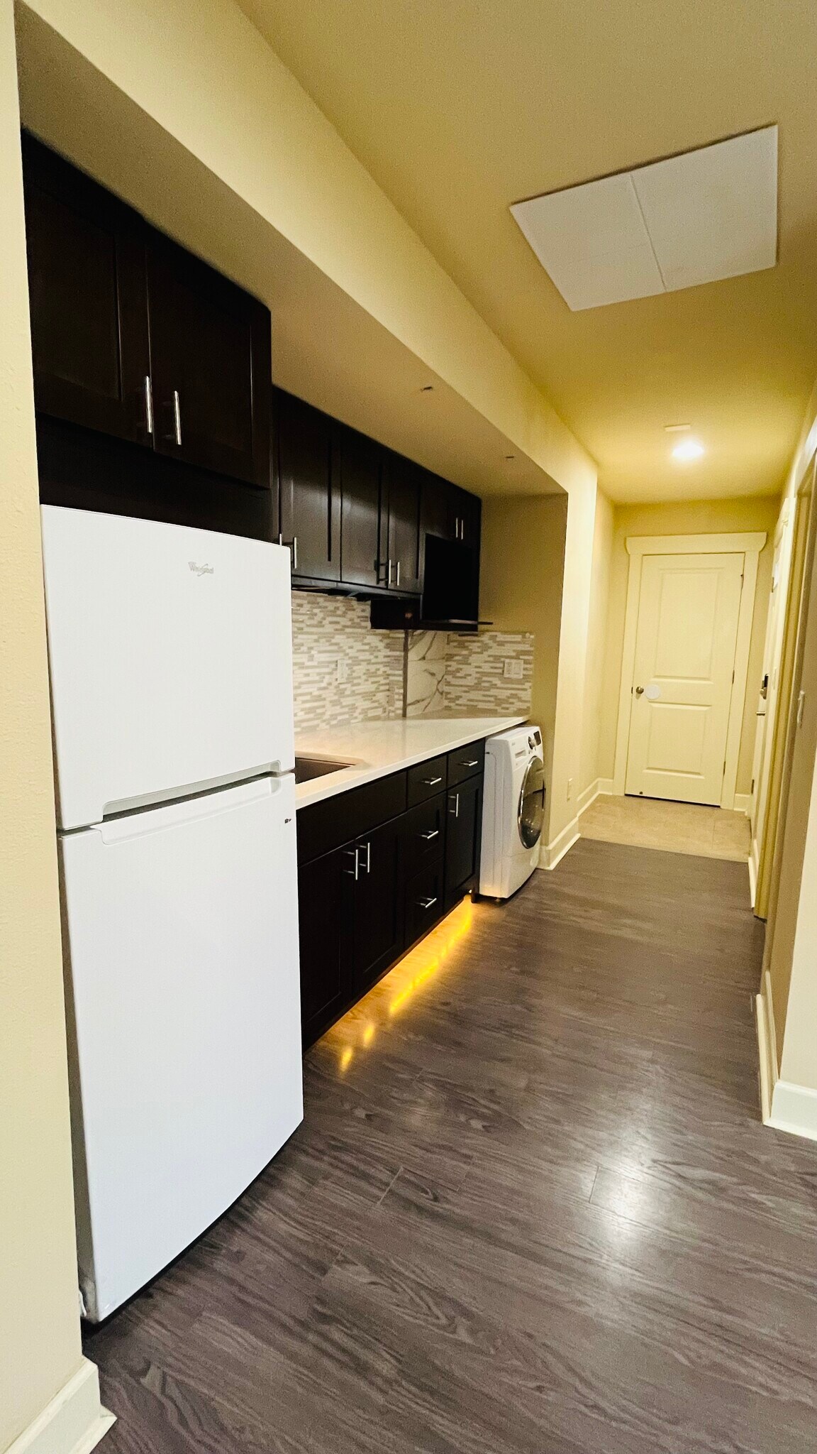 Building Photo - 13710 Burke Ave N