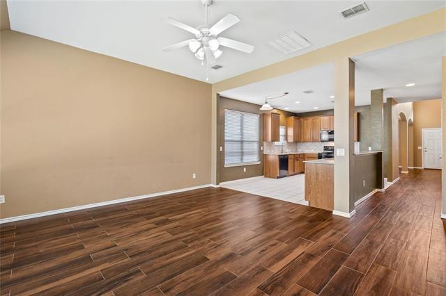 Building Photo - 2713 St John's Dr