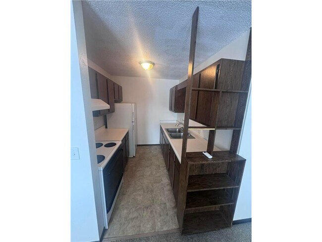 Building Photo - 408 Park Ave