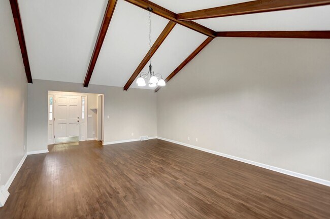 Building Photo - Charming 4-Bedroom, 2-Bath Brick Home with...