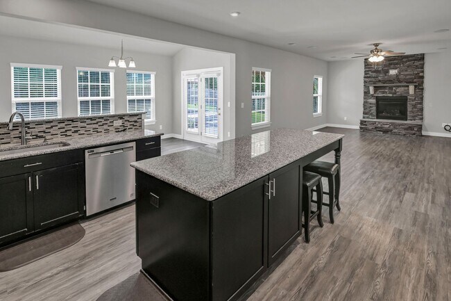 Building Photo - 217 Golden Fluke Dr