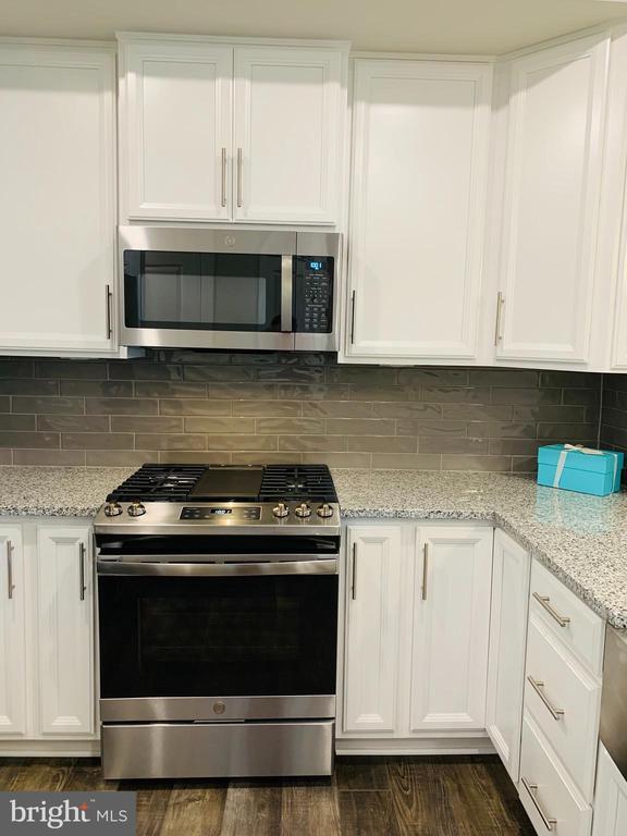 Building Photo - 12884 Sunrise Ridge Aly