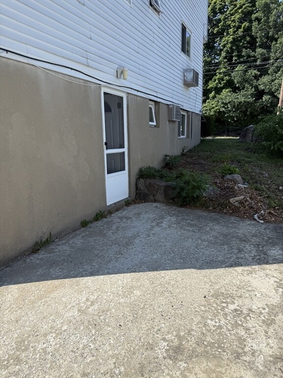 Building Photo - 80 Quarry St