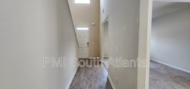 Building Photo - 651 Mill Creek Trail