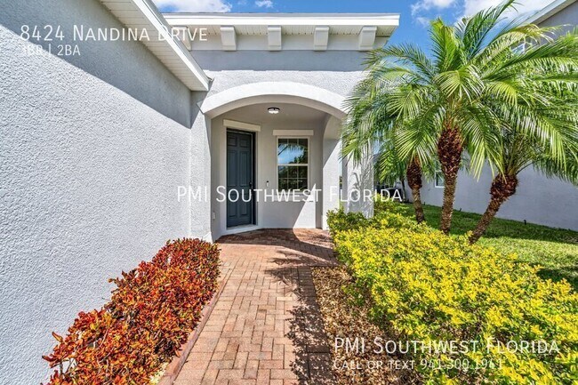 Building Photo - 8424 Nandina Dr