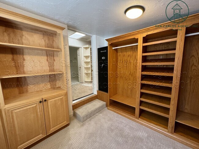 Building Photo - Spacious & Private Four Bedroom Carmel Val...