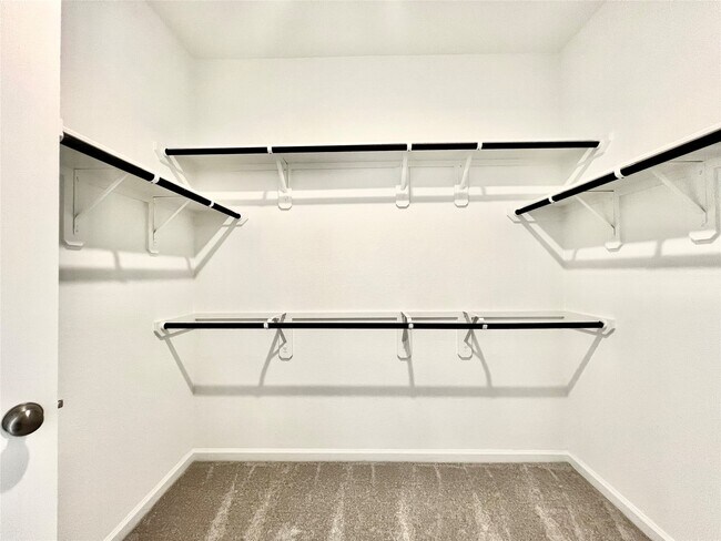 Building Photo - 17771 Misty Brk Ln