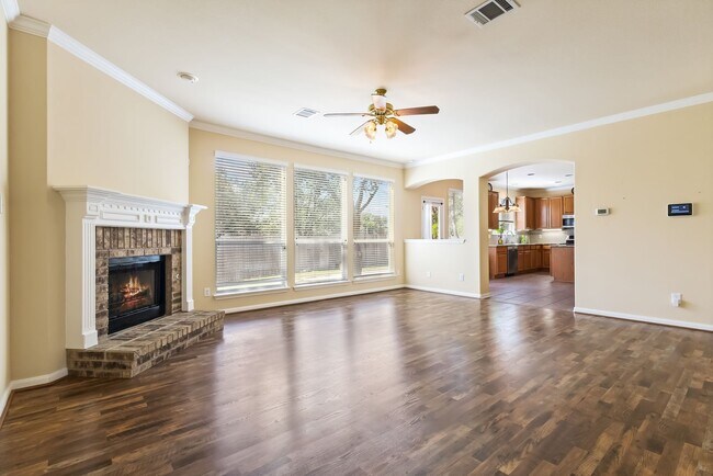 Building Photo - 8506 Raton Way
