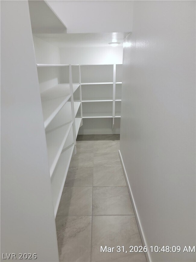 Building Photo - 1524 Maya Xing Ave