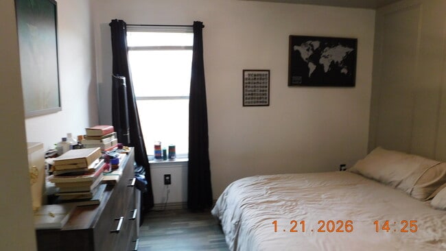 Building Photo - 225 Virginia St