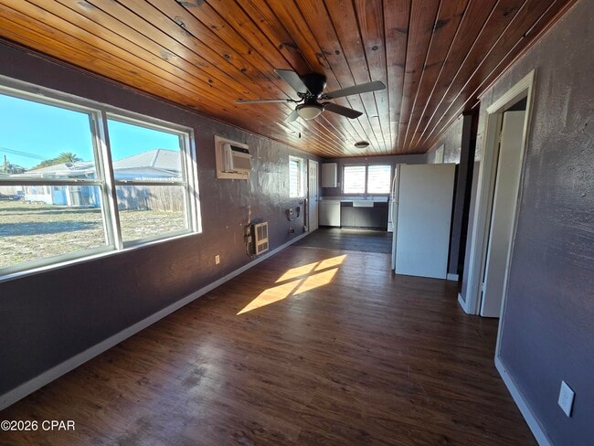 Building Photo - 209 W Toledo Pl