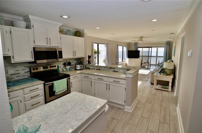 Building Photo - 814 Bahia Del Sol Dr