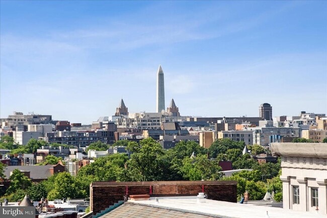 Building Photo - 923 V St NW