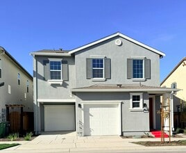 Building Photo - 397 N Paso Robles Dr