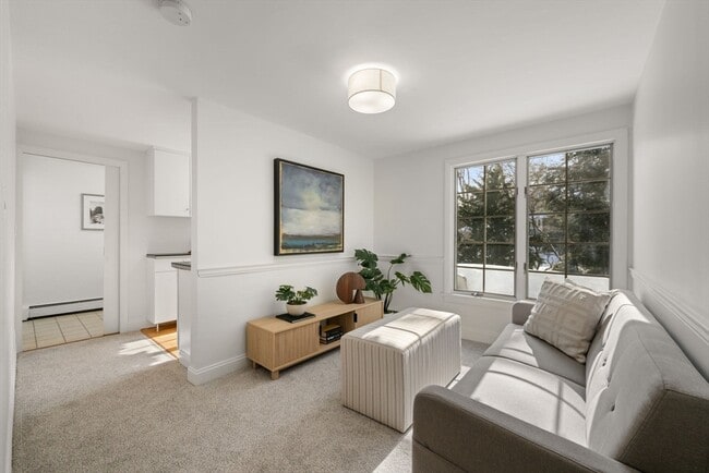 Building Photo - 48 Miller Rd