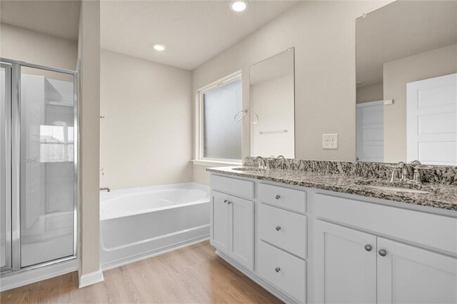 Building Photo - 2599 Thornbury Lp
