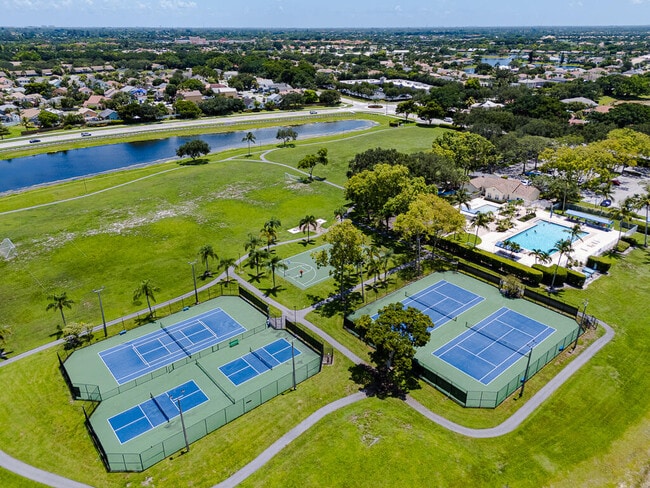 Building Photo - 7261 Nautica Way