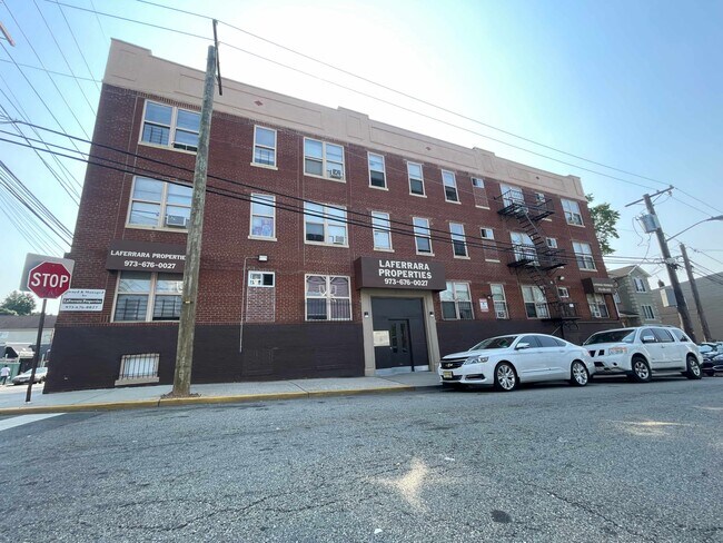 Building Photo - 1-7 Tremont Terrace