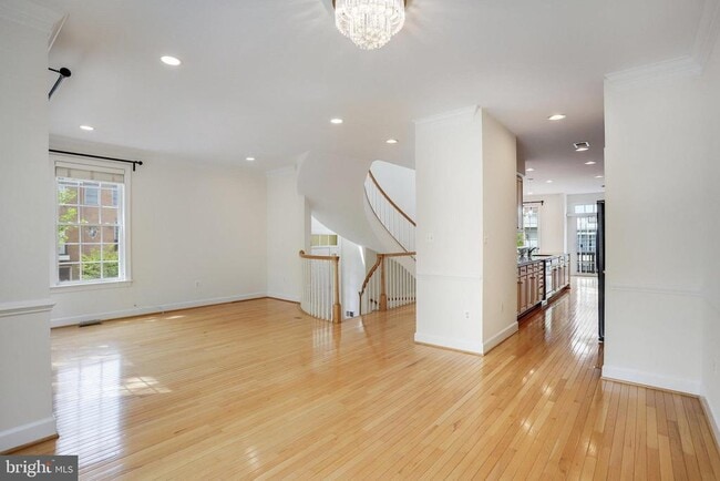 Building Photo - 141 Herndon Mill Cir