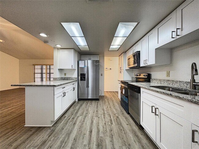 Building Photo - 4181 Glade Rd