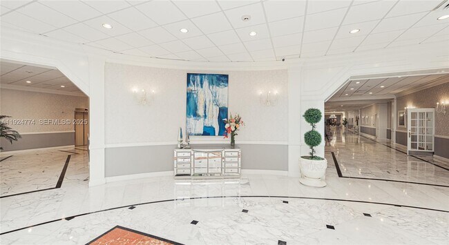 Building Photo - 3800 S Ocean Dr