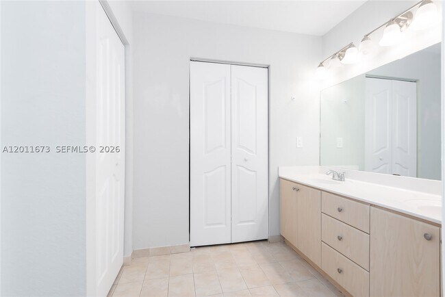 Building Photo - 8902 NW 109th Ct