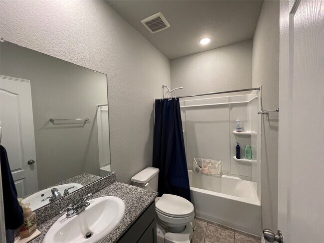 Building Photo - 25511 Northpark Lake Dr