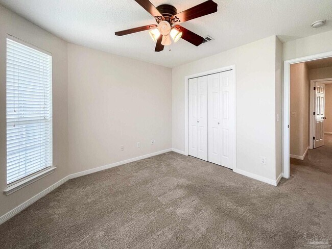 Building Photo - 2533 Jibe Dr