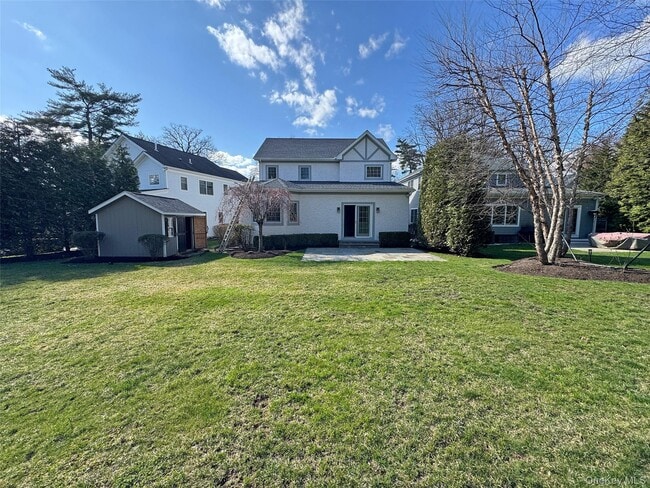 Building Photo - 1019 Grove St