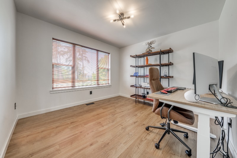 Building Photo - 5058 S Honeymoon Bay Rd