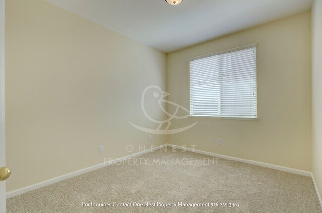 Building Photo - 3 bedroom 2 bathroom Lincoln Crossing home