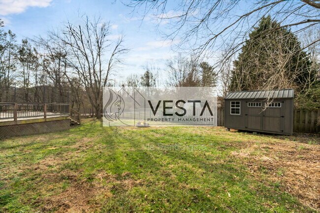 Building Photo - 4 Riddle Rd