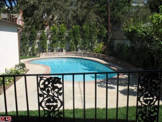 Pool - 2226 Patricia Ave